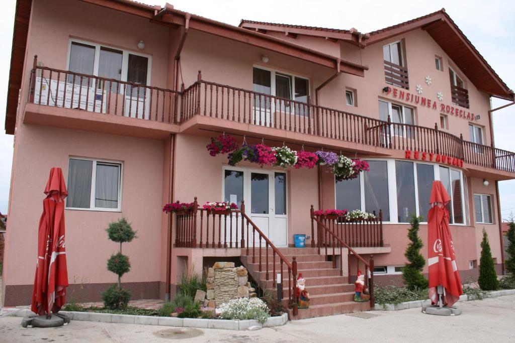 Pension Rozeclas Oradea Ngoại thất bức ảnh